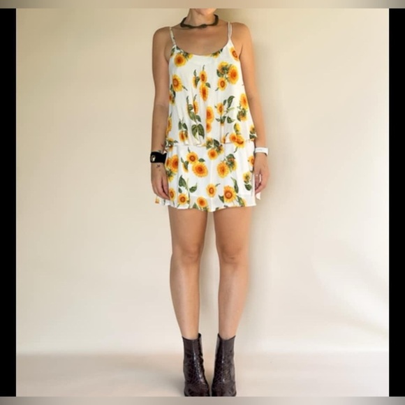 Farm Rio Sunflower Layered Mini Dress - Picture 1 of 11